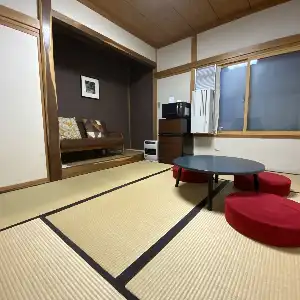 二階貸切 (定員6名)